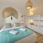 Lumineux, Neuf T2, Balcon, Vue Imprenable, Parking Apartment