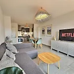 Lumineux, Neuf T2, Balcon, Vue Imprenable, Parking *