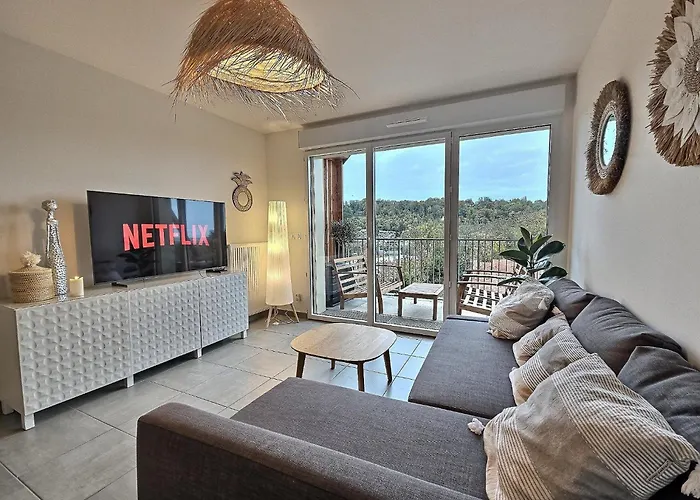 Lumineux, Neuf T2, Balcon, Vue Imprenable, Parking * הונפלר