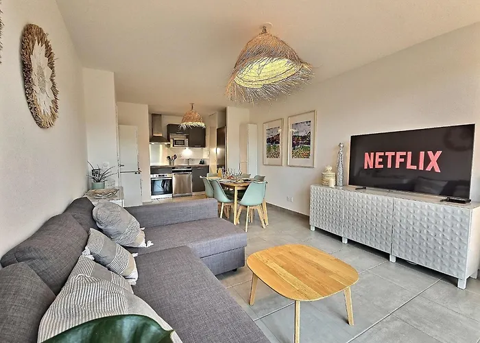 Lumineux, Neuf T2, Balcon, Vue Imprenable, Parking *